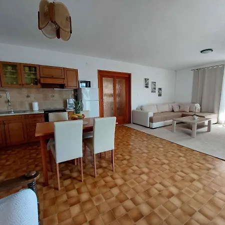 In Radici - Istrien 43580 Apartamento Malinska